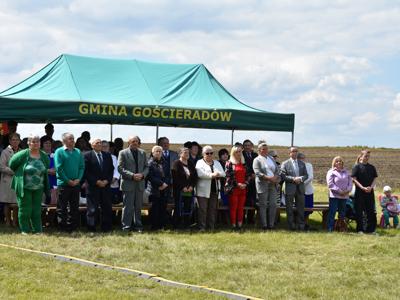 Zdjęcie z XIX Międzydiecezjalnego Przeglądu Pieśni Maryjnej na ,,Polu Zjawienia” w Księżomierzy