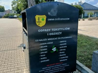 Zdjęcie przedstawiajace pojemnik