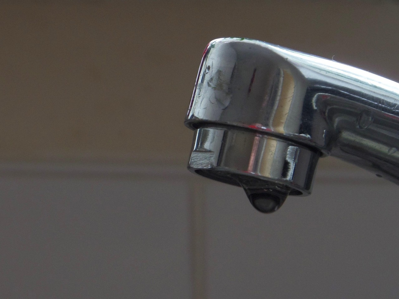 Zdjęcie  przedstawiajace kran