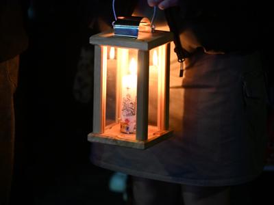 Zdjęcie z przekazania "Betlejemskiego Światła Pokoju" w gminie Gościeradów