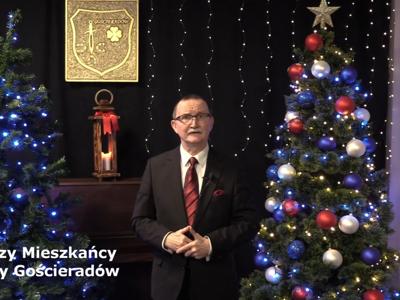 Zdjęcie przedstawiajace kadr z nagrania. Na obrazku Wójt Gminy Goscieradów Mariusz Szczepanik