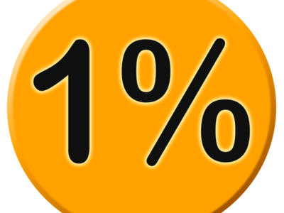 pomarańczowe koło z napisem 1%