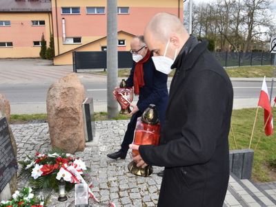 Przewodniczący rady gminy, sekretarz gminy