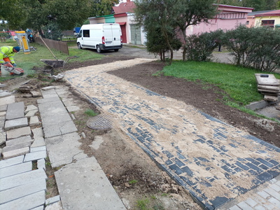 Zdjęcie chodnika na Osiedlu POM