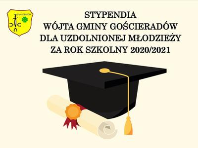 Zdjęcie z herbem gminy i czapką absolwenta