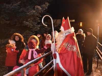 Zdjęcie z Przekazania "Betlejemskiego Światła Pokoju"
