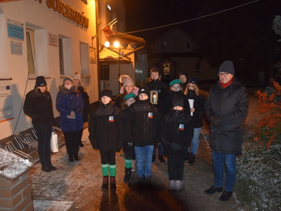 Zdjęcie z Przekazania "Betlejemskiego Światła Pokoju"