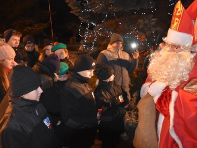 Zdjęcie z Przekazania "Betlejemskiego Światła Pokoju"