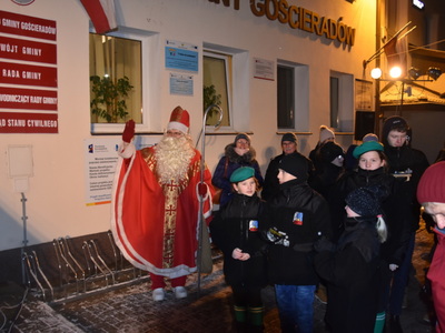 Zdjęcie z Przekazania "Betlejemskiego Światła Pokoju"