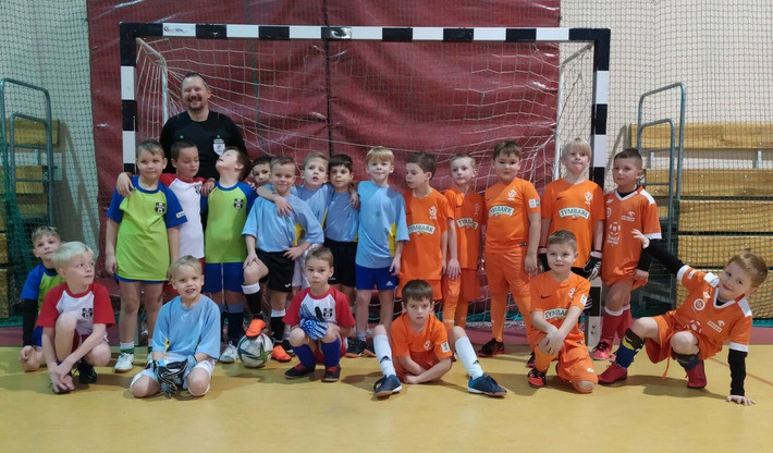 Zdjęcie dotyczące konkursu ,,Z Podwórka na Stadion o Puchar Tymbarku" 