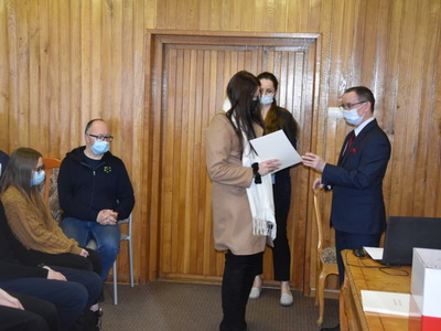 Zdjęcie z I sesji IV kadencji MRG Gościeradów
