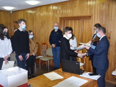 Zdjęcie z I sesji IV kadencji MRG Gościeradów