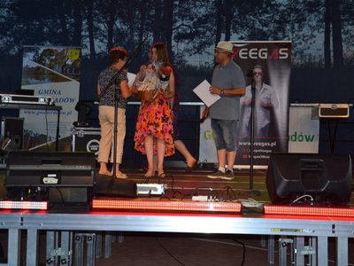 Zdjęcie z ,,Letniej nocy z Gwiazdami" w Wólce Gościeradowskiej