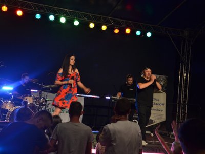 Zdjęcie z ,,Letniej nocy z Gwiazdami" w Wólce Gościeradowskiej