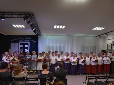 Zdjęcie z otwarcia GOK-u i GBP