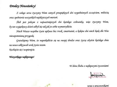 Zdjęcie kwiatków i obrączek