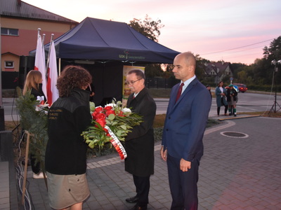 Zdjęcie obchodów 83 rocznicy Wybuchu II Wojny Światowej