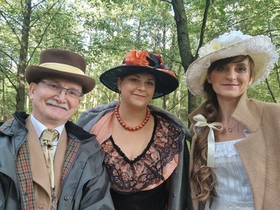 Zdjęcie gości na Źródliskach w Łanach