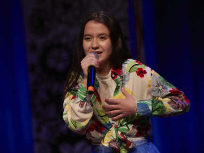 Zdjęcie Letycji Łyszczarz podczas koncertu