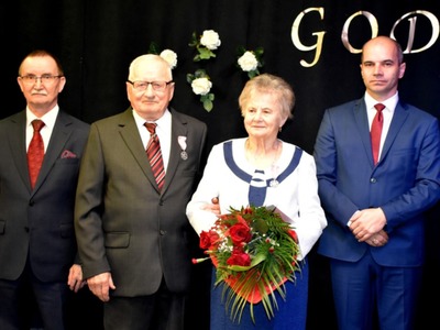 Zdjęcie z jubileuszów ślubnych w gminie Gościeradów