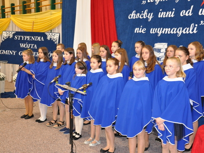 Zdjęcie z rozdania Stypendiów Wójta Gminy Gościeradów