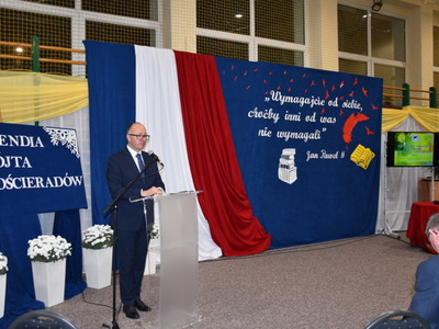 Zdjęcie z rozdania Stypendiów Wójta Gminy Gościeradów