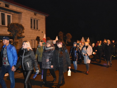 Zdjęcie z Marszu dla Niepodległej w gminie Gościeradów