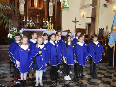 Zdjęcie ze 104 rocznicy odzyskania niepodległości w gminie Gościeradów