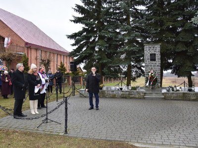 Zdjęcie z 79 Rocznicy Pacyfikacji Wsi Szczecyn