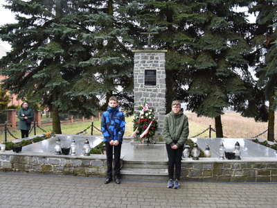 Zdjęcie z 79 Rocznicy Pacyfikacji Wsi Szczecyn