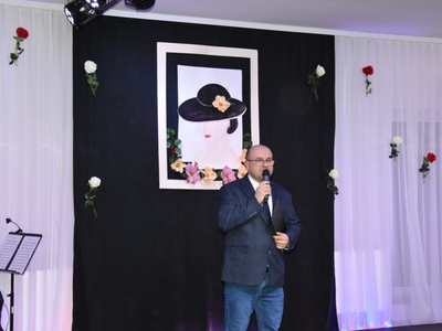 Zdjęcie z koncertu z okazji Dnia Kobiet w Gościeradowie