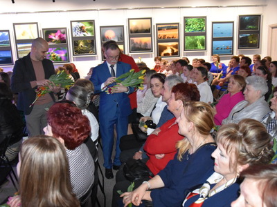 Zdjęcie z koncertu z okazji Dnia Kobiet w Gościeradowie