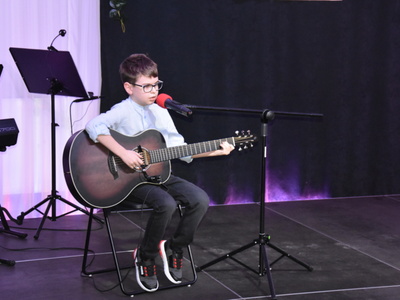 Zdjęcie z koncertu z okazji Dnia Kobiet w Gościeradowie