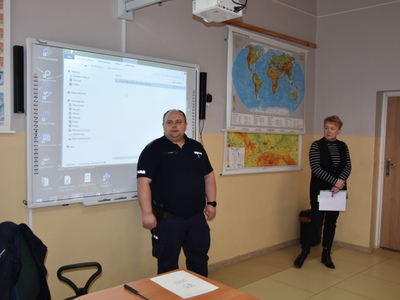 Spotkanie ,,Razem bezpieczniej" w PSP w Mniszku