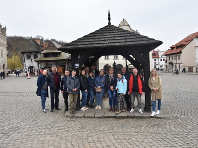 Zdjęcie z wyjazdu radnych i sołtysów z gminy Gościeradów do Kazimierza Dolnego
