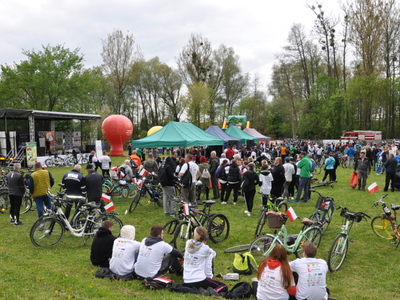 Zdjęcie z II Rajdu Rowerowego ,,Z Konstytucją na Rowerze"