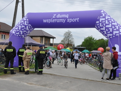 Zdjęcie z II Rajdu Rowerowego ,,Z Konstytucją na Rowerze"