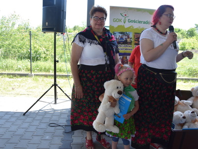 Zdjęcie z Dnia Dziecka w Gminie Gościeradów