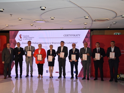 Zdjęcie z Gali wręczenia certyfikatów projektu ,,Standardy Obsługi Inwestora w Województwie Lubelskim"