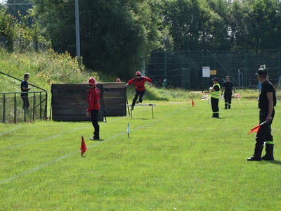 Zdjęcie z powiatowych zawodów sportowo - pożarniczych