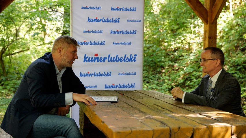 Zdjęcie podczas wywiadu Kuriera Lubelskiego z Wójtem Gminy Gościeradów