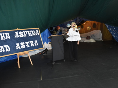 Zdjęcie z rozdania stypendium Wójta Gminy Gościeradów