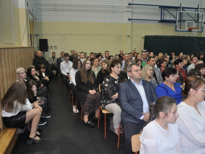 Zdjęcie z rozdania stypendium Wójta Gminy Gościeradów