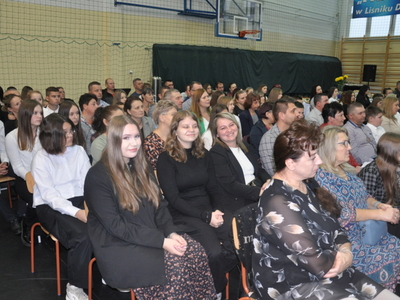 Zdjęcie z rozdania stypendium Wójta Gminy Gościeradów