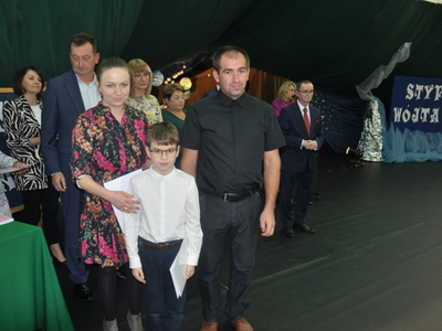 Zdjęcie z rozdania stypendium Wójta Gminy Gościeradów