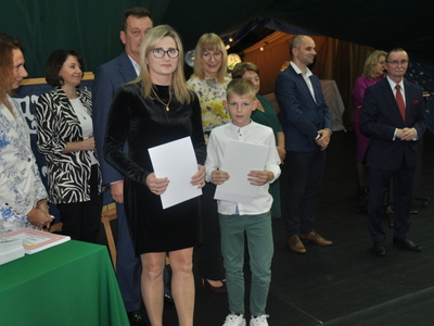 Zdjęcie z rozdania stypendium Wójta Gminy Gościeradów