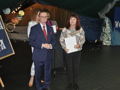 Zdjęcie z rozdania stypendium Wójta Gminy Gościeradów