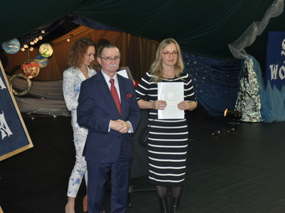 Zdjęcie z rozdania stypendium Wójta Gminy Gościeradów