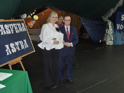 Zdjęcie z rozdania stypendium Wójta Gminy Gościeradów