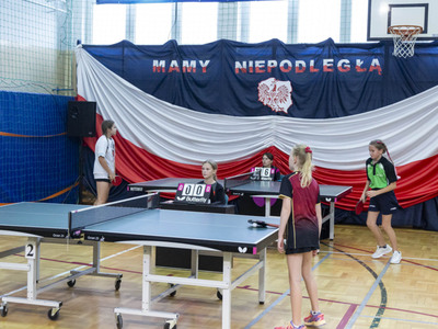 Zdjęcie z 2. Otwartego Turnieju Tenisa Stołowego „Mamy Niepodległą”